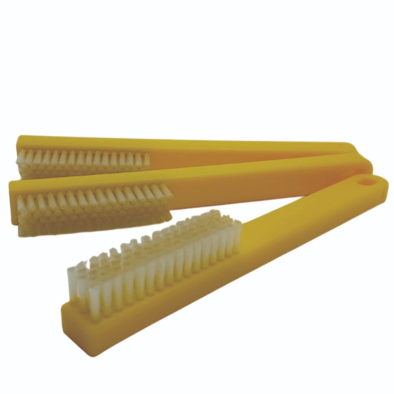 Escova Plástica com Cabo Amarelo e Cerdas em Nylon Flexível 78x17x20 mm - Dtech